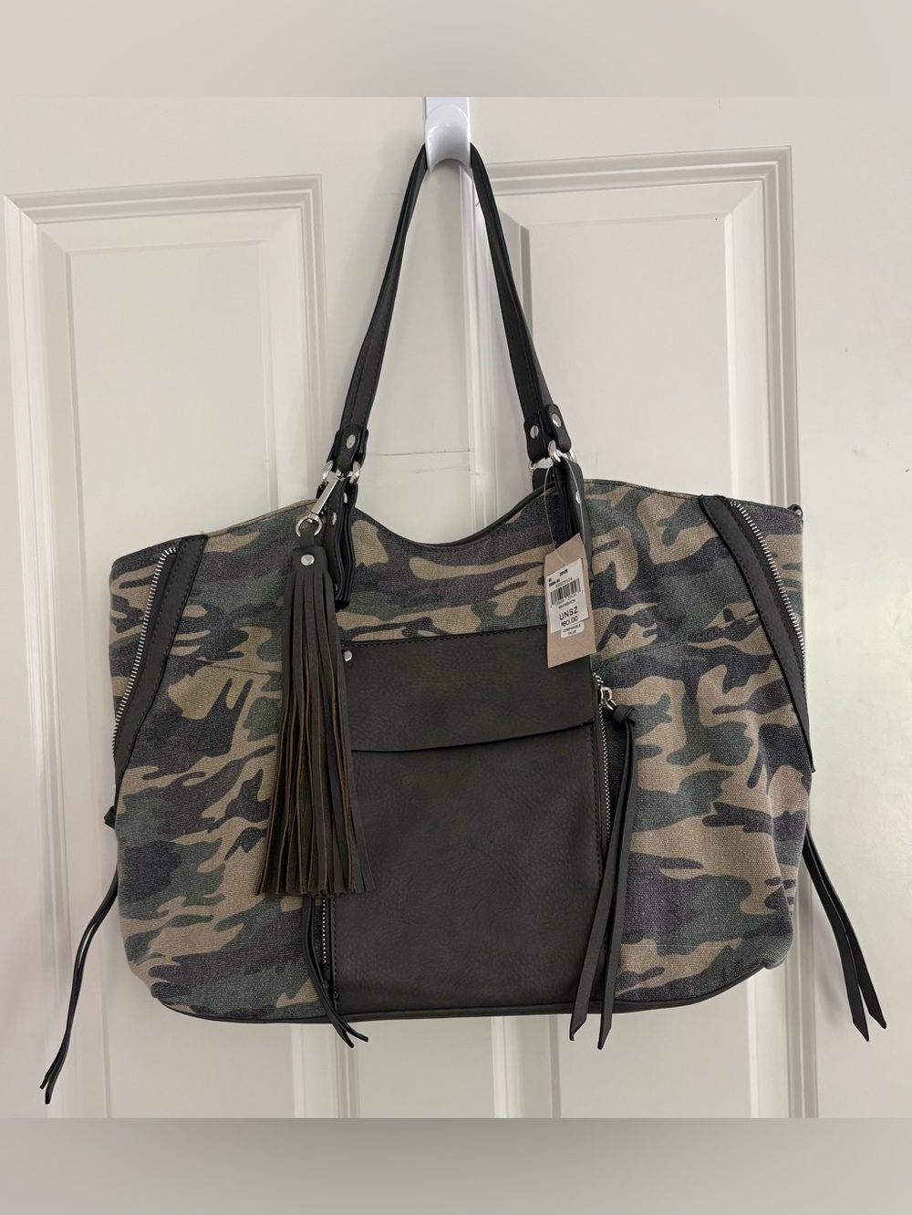 NWT Black Rivet by Wilson’s Leather  Brown Camo Handbag